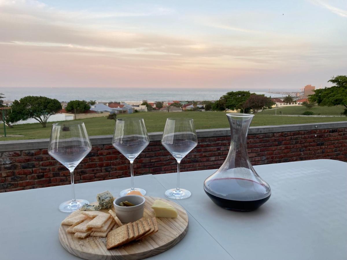 Kirknewton Hotel Port Elizabeth Buitenkant foto
