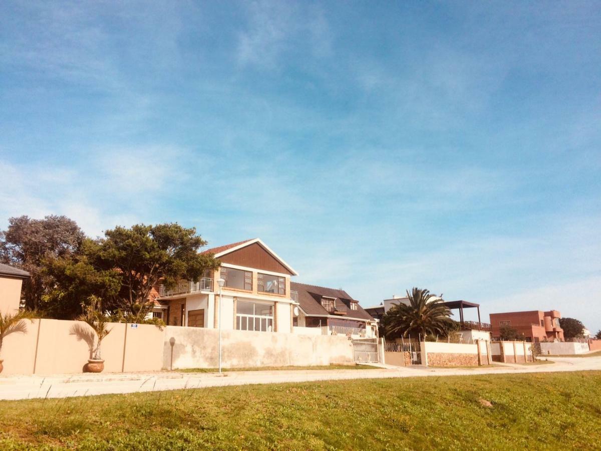 Kirknewton Hotel Port Elizabeth Buitenkant foto